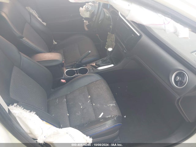 Toyota COROLLA SE 2017 2T1BURHE8HC835850 Image 5