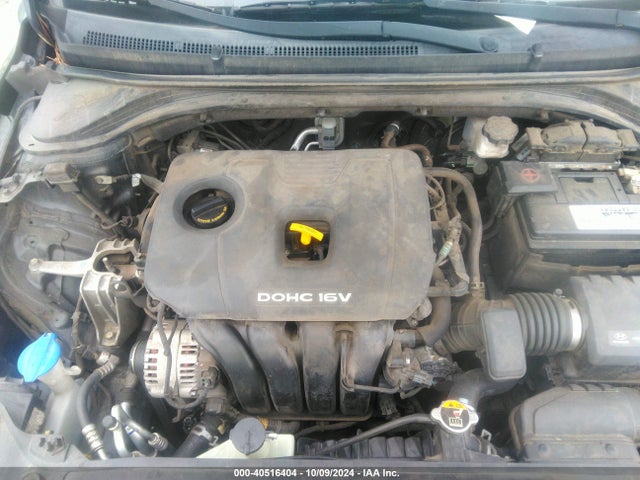 5NPD74LF3JH348142 Hyundai ELANTRA SE