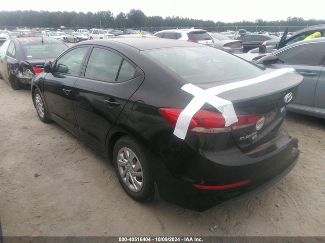 5NPD74LF3JH348142 Hyundai ELANTRA SE