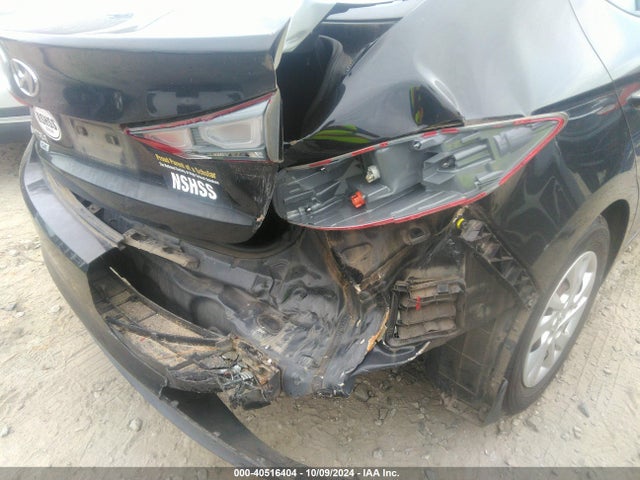 5NPD74LF3JH348142 Hyundai ELANTRA SE