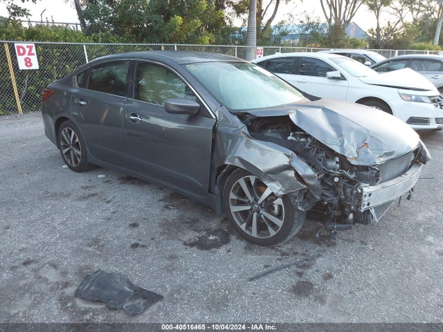 Nissan Altima 2.5 Sr 2017 1N4AL3AP8HC472472 Image 1