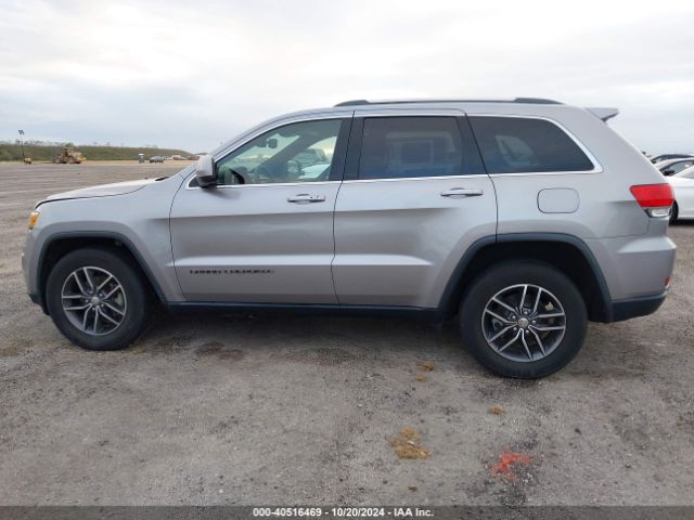 1C4RJEAGXJC359224 Jeep Grand Cherokee Laredo E 4x2
