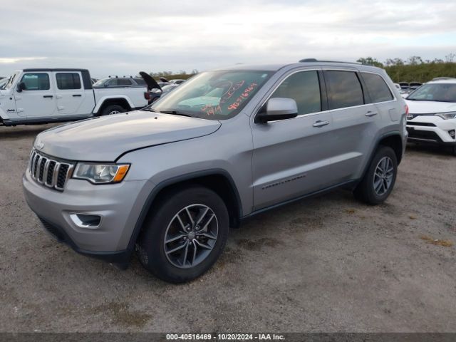 1C4RJEAGXJC359224 Jeep Grand Cherokee Laredo E 4x2
