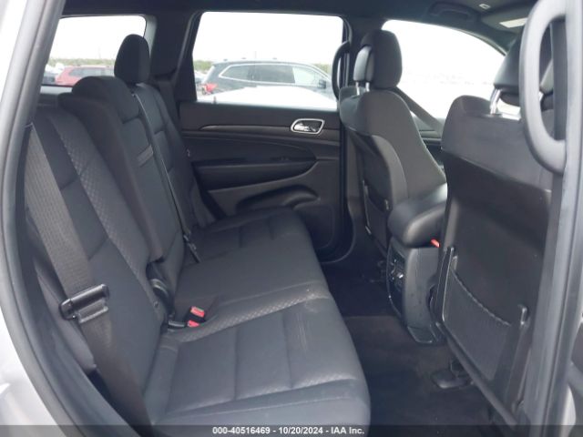 1C4RJEAGXJC359224 Jeep Grand Cherokee Laredo E 4x2