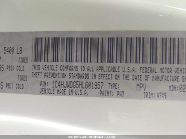 1C4HJWDG5HL601957 Jeep Wrangler Unlimited Sport 4x4