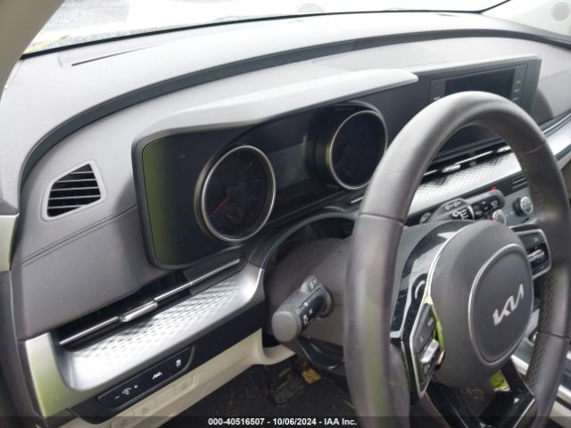 KNDNB4H38R6360777 KIA Carnival Mpv Lx Seat Package