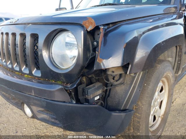 1C4NJPBB8FD186043 Jeep Patriot Sport
