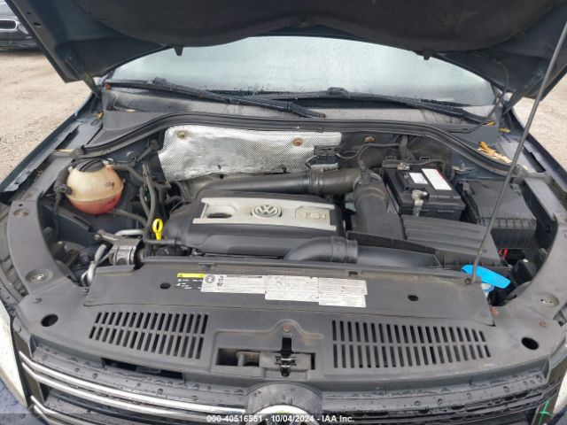 WVGBV3AX8EW517280 Volkswagen TIGUAN S