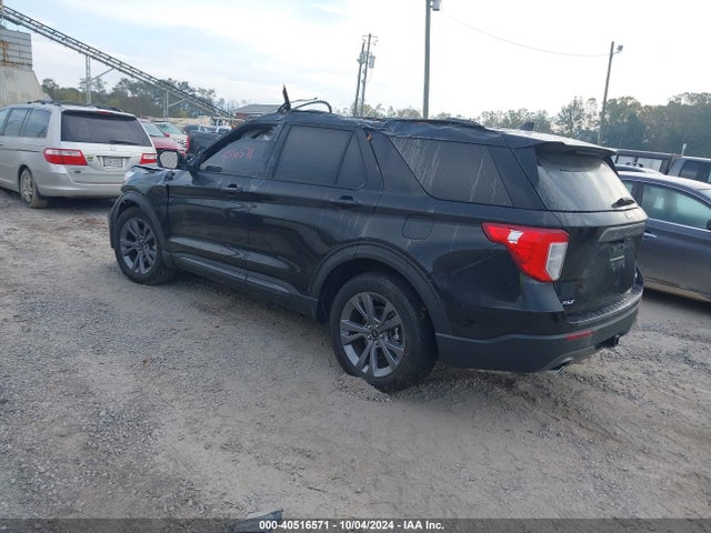 Ford EXPLORER XLT 2023 1FMSK8DH2PGA53880 Image 3