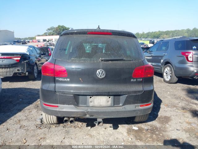 WVGAV7AX1FW523796 Volkswagen TIGUAN SE