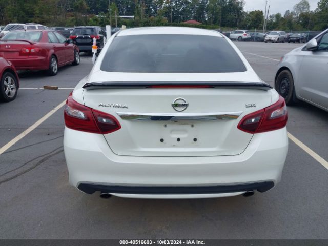 1N4AL3AP0HC277353 Nissan Altima 2.5 Sr