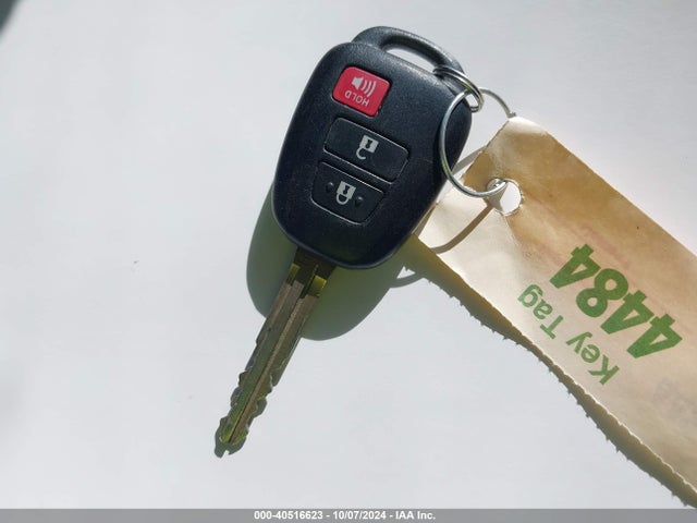 Toyota Rav4 Xle 2015 2T3RFREV8FW282939 Image 11
