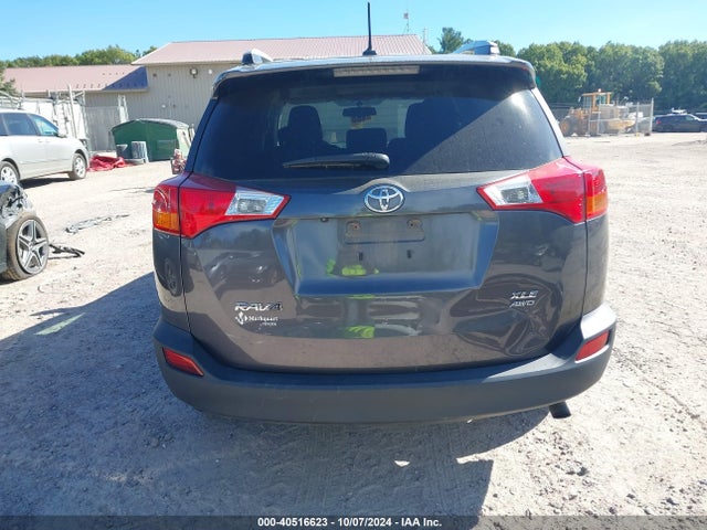 Toyota Rav4 Xle 2015 2T3RFREV8FW282939 Image 17