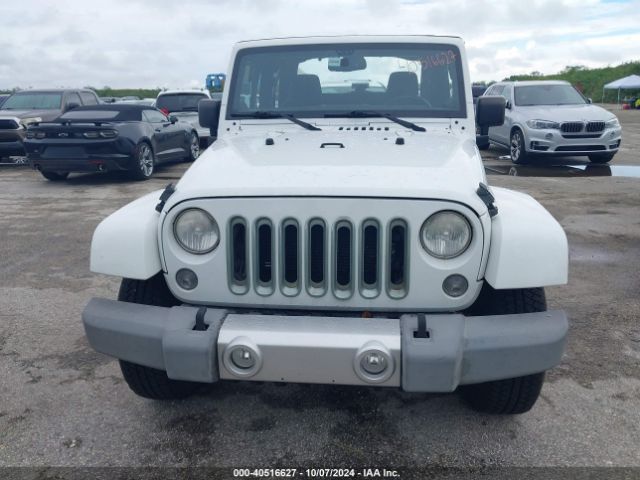 1C4AJWBG3EL214422 Jeep Wrangler Sahara