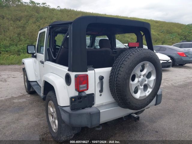1C4AJWBG3EL214422 Jeep Wrangler Sahara