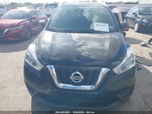 3N1CP5CU5KL568046 Nissan KICKS SV