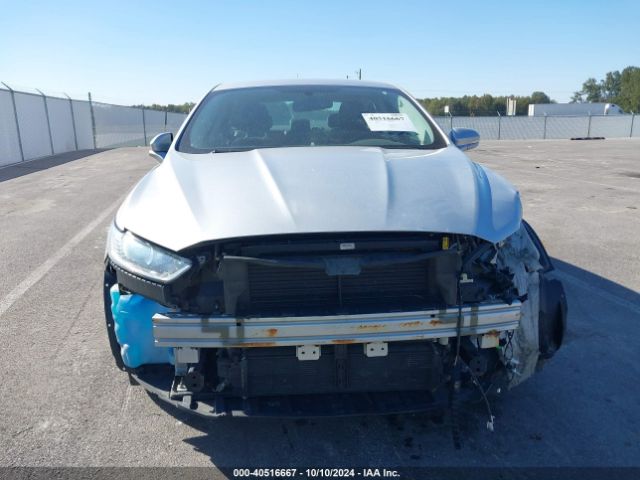 3FA6P0HD8ER313596 Ford FUSION SE