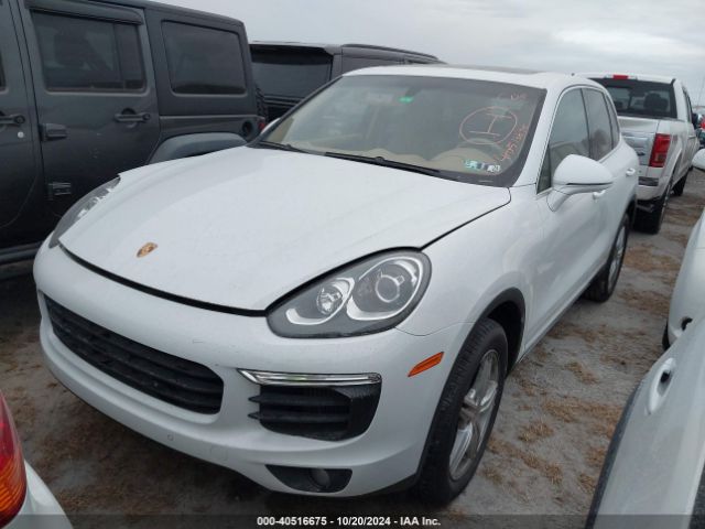 2017 PORSCHE CAYENNE WP1AB2A25HLA51464 Photo 1