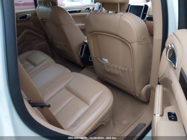 2017 PORSCHE CAYENNE WP1AB2A25HLA51464 Photo 7