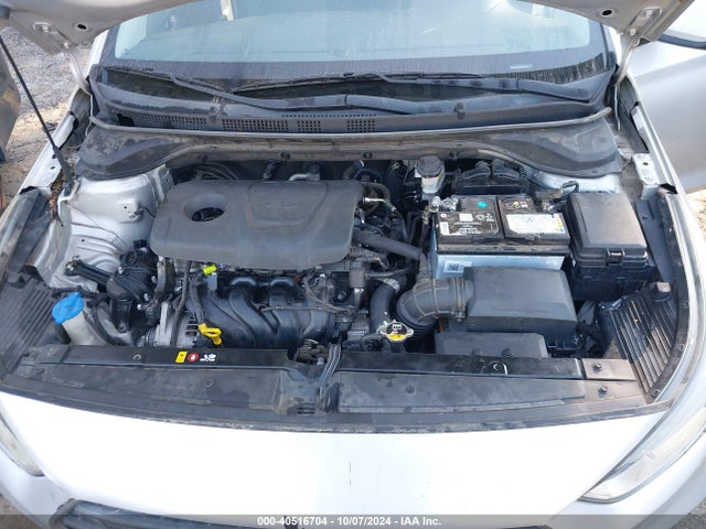 Hyundai ACCENT SE 2018 3KPC24A31JE010309 Image 10