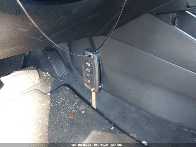 Hyundai ACCENT SE 2018 3KPC24A31JE010309 Image 11