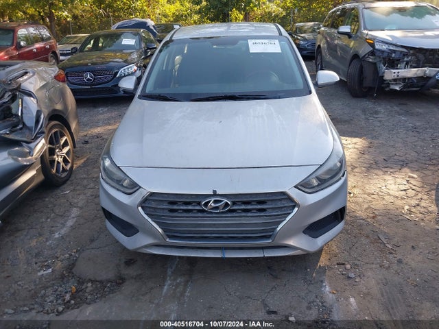 Hyundai ACCENT SE 2018 3KPC24A31JE010309 Image 12
