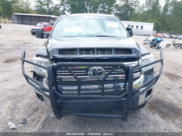 5TFDW5F16HX631755 Toyota Tundra Sr5 5.7l V8