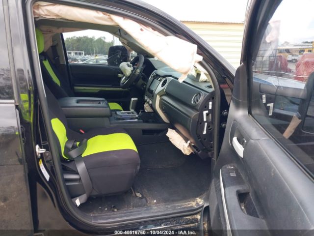 5TFDW5F16HX631755 Toyota Tundra Sr5 5.7l V8