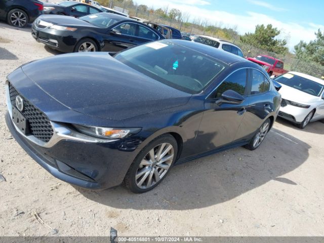 3MZBPADL1KM107649 Mazda Mazda3 Preferred Package