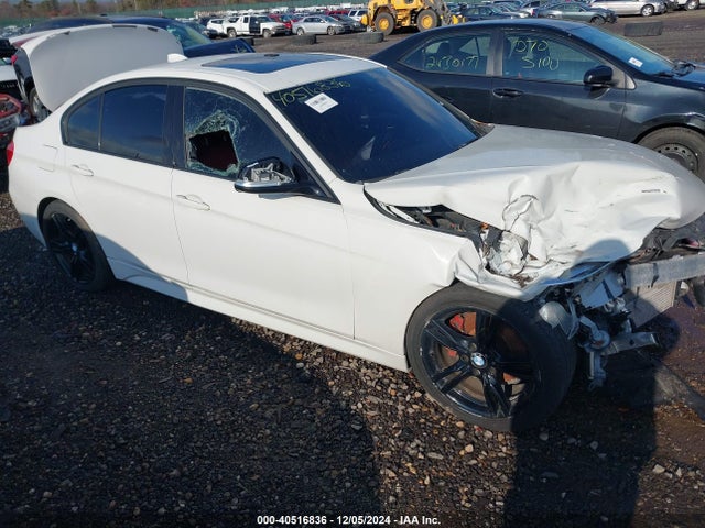 40516836 :رقم المزاد ، WBA3B5C50DF593399 vin ، 2013 Bmw 328i Xdrive مزاد بيع