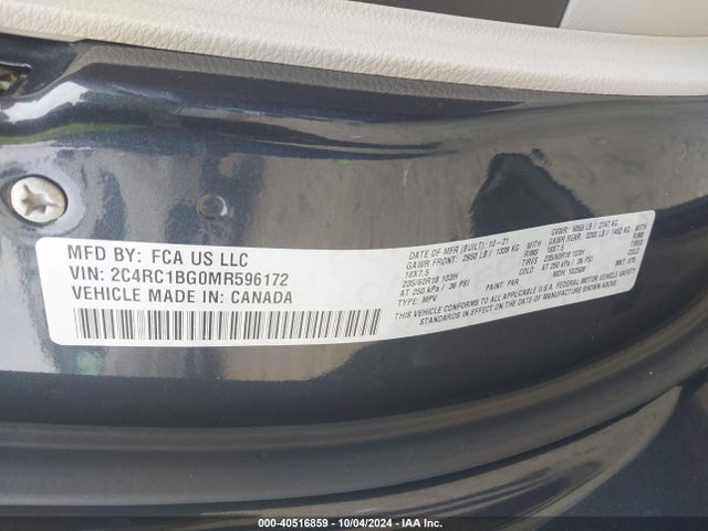 2C4RC1BG0MR596172 Chrysler Pacifica Touring L