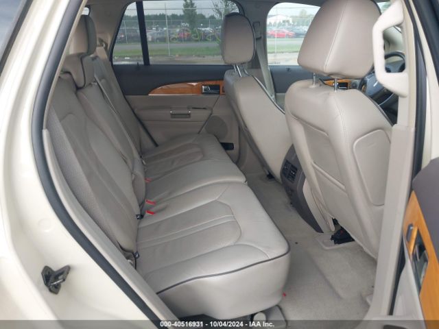 2LMDJ8JK8EBL11551 Lincoln MKX