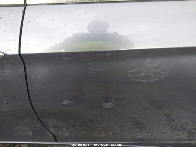 40516937 :رقم المزاد ، 1HGCR2F3XGA194395 vin ، 2016 Honda Accord Lx مزاد بيع