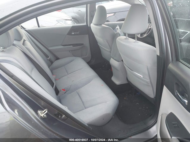 40516937 :رقم المزاد ، 1HGCR2F3XGA194395 vin ، 2016 Honda Accord Lx مزاد بيع