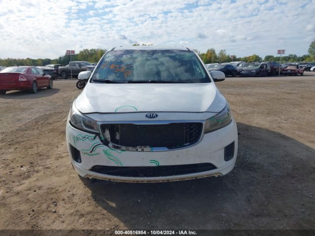 KNDMB5C15F6039153 KIA SEDONA LX