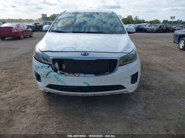 KNDMB5C15F6039153 KIA SEDONA LX