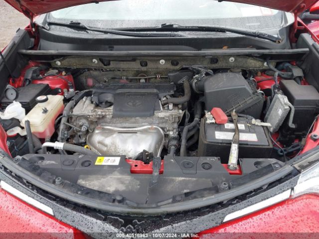 JTMRFREV8HJ162995 Toyota Rav4 Xle