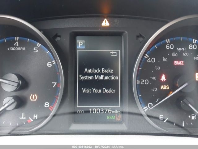 JTMRFREV8HJ162995 Toyota Rav4 Xle