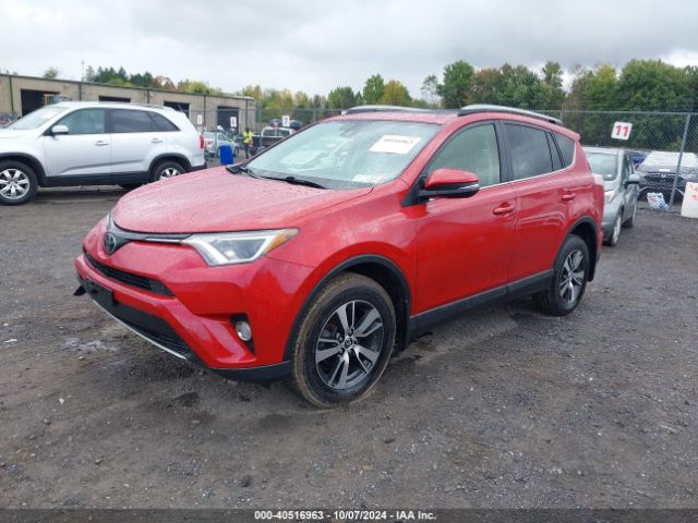 JTMRFREV8HJ162995 Toyota Rav4 Xle