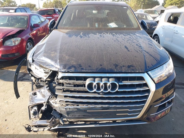 Audi Q7 3.0t Premium 2017 WA1VAAF78HD036353 Image 10
