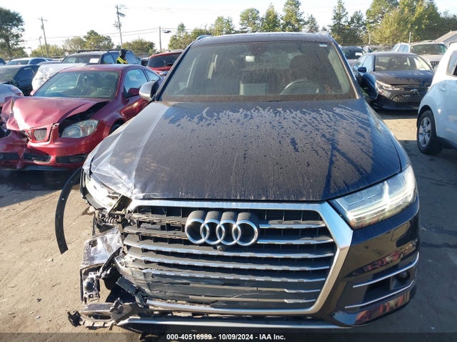 Audi Q7 3.0t Premium 2017 WA1VAAF78HD036353 Image 12