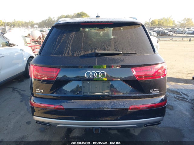 Audi Q7 3.0t Premium 2017 WA1VAAF78HD036353 Image 16