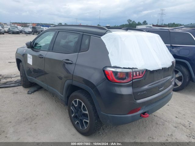 3C4NJDDB1KT740099 Jeep Compass Trailhawk 4x4