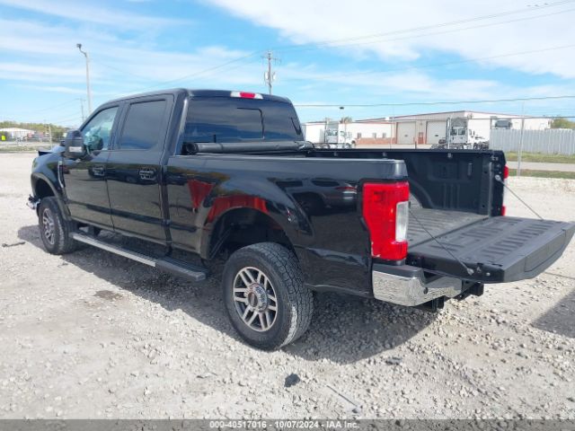 1FT7W2B63KEE31805 Ford F-250 Lariat