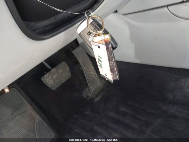 JH4KC1F53EC005657 Acura RLX