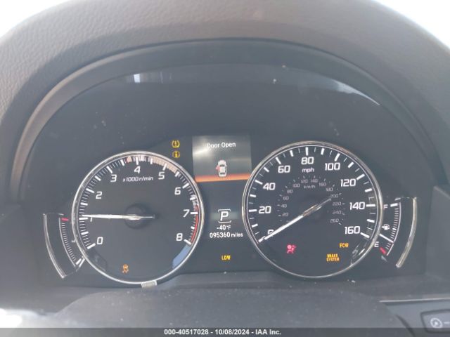 JH4KC1F53EC005657 Acura RLX