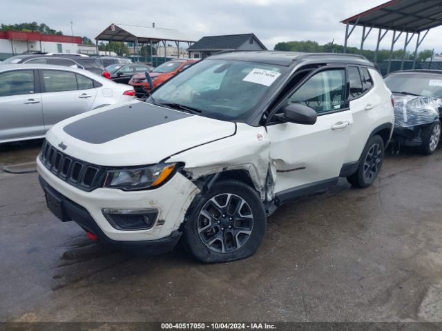 3C4NJDDB8KT686039 Jeep Compass Trailhawk 4x4