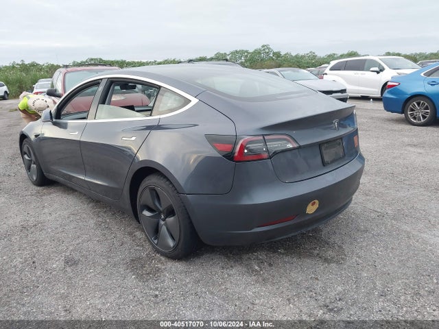 2020 TESLA MODEL 3 5YJ3E1EA8LF657995 Photo 2
