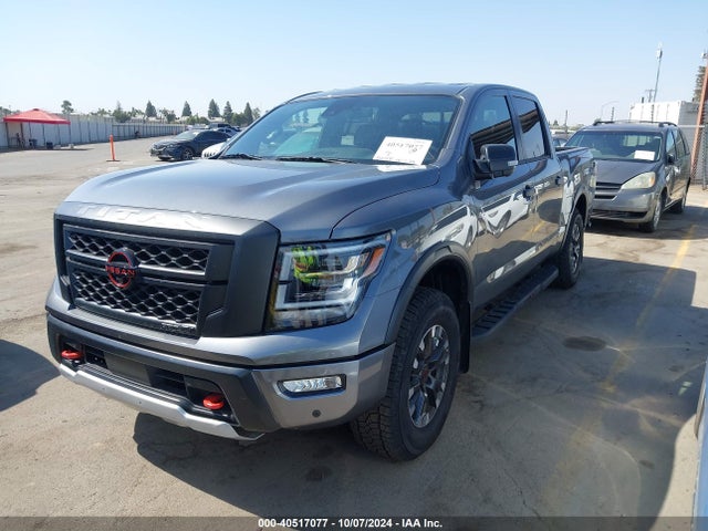 Nissan Titan Pro-4x 4x4 2023 1N6AA1ED8PN108783 Image 2