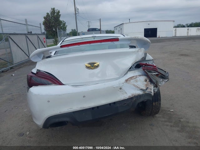 Hyundai Genesis 3.8 Ultimate 2016 KMHHU6KJ9GU135797 Image 16